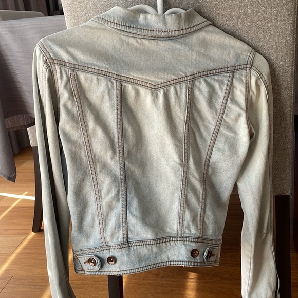 Zara Denim Jacket - Picture 4 of 4